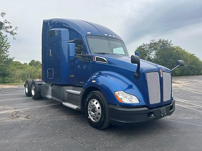 Used 2021 Kenworth T680 6x4, Semi Truck for sale #0583588 - photo 1