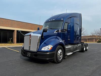 Used 2021 Kenworth T680 6x4, Semi Truck for sale #0583604 - photo 1