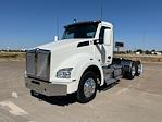 Used 2022 Kenworth T880 6x4, Semi Truck for sale #0583703 - photo 3