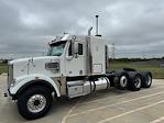 Used 2019 Freightliner 122SD 8x4, Semi Truck for sale #0584029 - photo 3