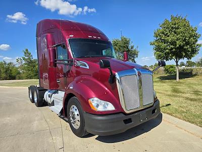 Used 2021 Kenworth T680 6x4, Semi Truck for sale #0584226 - photo 1