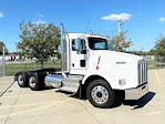 Used 2019 Kenworth T800 6x4, Semi Truck for sale #0585018 - photo 1