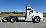 Used 2022 Kenworth T880 6x4, Semi Truck for sale #0585270 - photo 9