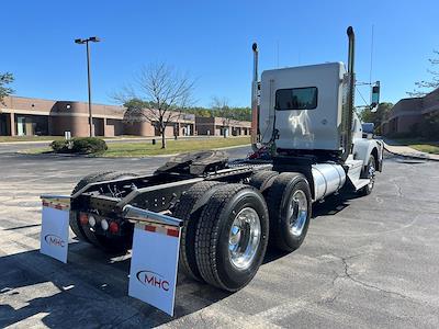 Used 2018 Kenworth T800 6x4, Semi Truck for sale #0585549 - photo 2