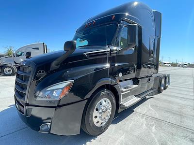 Used 2021 Freightliner Cascadia Sleeper Cab 6x4, Semi Truck for sale #0585690 - photo 1