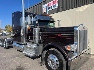 Used 2020 Peterbilt 389 6x4, Semi Truck for sale #0586031 - photo 1