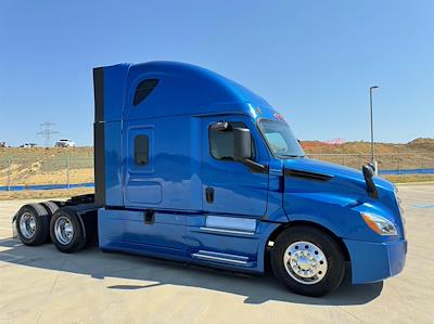 Used 2020 Freightliner Cascadia Sleeper Cab 6x4, Semi Truck for sale #0586524 - photo 1