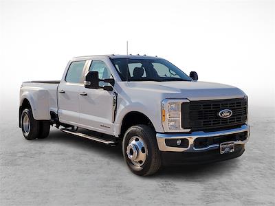 2024 Ford F-350 Crew Cab DRW 4x4, Pickup for sale #REF05535 - photo 1