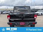 Used 2022 Jeep Gladiator Sport Crew Cab 4WD, Pickup for sale #TL145570 - photo 4