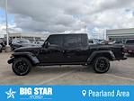 Used 2022 Jeep Gladiator Sport Crew Cab 4WD, Pickup for sale #TL145570 - photo 6