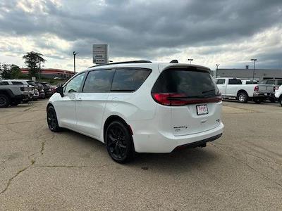 2023 Chrysler Pacifica AWD, Minivan for sale #72765 - photo 2