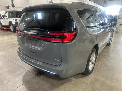 2021 Chrysler Pacifica AWD, Minivan for sale #MR510990 - photo 2