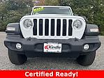 2021 Jeep Gladiator Crew Cab 4x4, Pickup for sale #573046A - photo 4