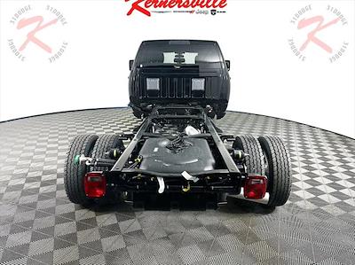 2024 Ram 4500 Crew Cab DRW 4x4, Cab Chassis for sale #242777 - photo 2