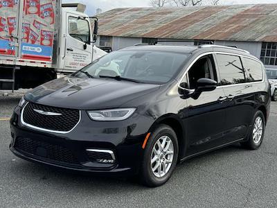 Used 2021 Chrysler Pacifica Touring L FWD, Minivan for sale #UR1234 - photo 1