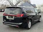 Used 2021 Chrysler Pacifica Touring L FWD, Minivan for sale #UR1234 - photo 6