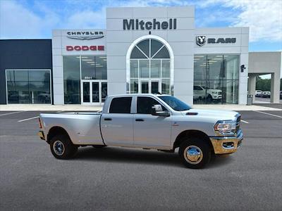 2024 Ram 3500 Crew Cab DRW 4x4, Pickup for sale #R24183 - photo 1