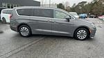 Used 2022 Chrysler Pacifica Hybrid Touring L FWD, Minivan for sale #J14454 - photo 5