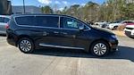 Used 2023 Chrysler Pacifica Hybrid Limited FWD, Minivan for sale #J14529 - photo 4