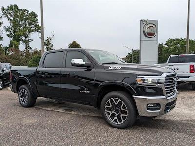 2025 Ram 1500 Crew Cab 4x4, Pickup for sale #N501177 - photo 2