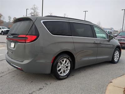 Used 2022 Chrysler Pacifica Touring L FWD, Minivan for sale #P6850 - photo 2