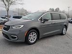 Used 2022 Chrysler Pacifica Touring L FWD, Minivan for sale #P6850 - photo 7