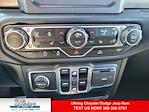 Used 2020 Jeep Gladiator Sport Crew Cab 4WD, Pickup for sale #2092664 - photo 22