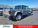 Used 2022 Jeep Gladiator Sport Crew Cab 4WD, Pickup for sale #2212568 - photo 5