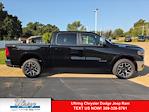 New 2025 Ram 1500 Laramie Crew Cab 4WD, Pickup for sale #2553364 - photo 2