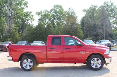 2024 Ram 1500 Classic Crew Cab 4x4, Pickup for sale #324138 - photo 2