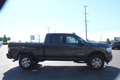 2024 Ram 2500 Crew Cab 4x4, Pickup for sale #324104 - photo 2