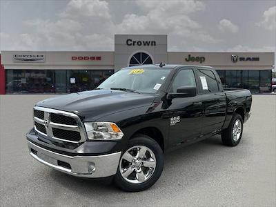 2023 Ram 1500 Classic Crew Cab 4x4, Pickup for sale #401759 - photo 1