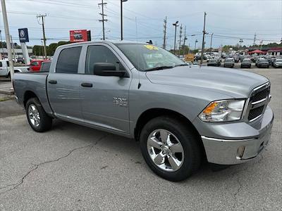 2023 Ram 1500 Classic Crew Cab 4x4, Pickup for sale #401785 - photo 2