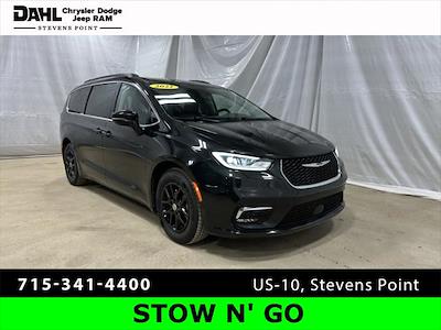 Used 2022 Chrysler Pacifica Touring L FWD, Minivan for sale #EP0097 - photo 1