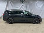 Used 2022 Chrysler Pacifica Touring L FWD, Minivan for sale #EP0097 - photo 7