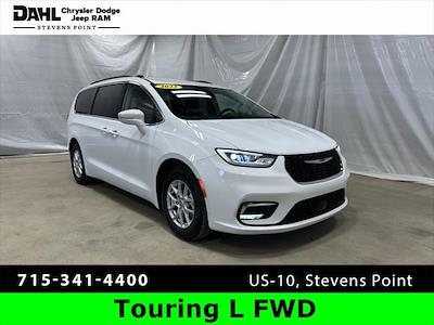 Used 2022 Chrysler Pacifica Touring L FWD, Minivan for sale #EP0098 - photo 1