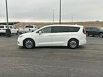 Used 2022 Chrysler Pacifica Hybrid Touring L FWD, Minivan for sale #BC7844 - photo 7