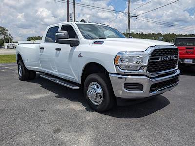 2024 Ram 3500 Crew Cab DRW 4x4, Pickup for sale #403809 - photo 2