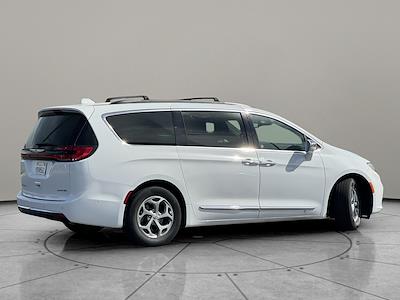 2022 Chrysler Pacifica FWD, Minivan for sale #PS4743 - photo 2