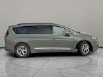 Used 2022 Chrysler Pacifica Limited FWD, Minivan for sale #RS4861 - photo 4