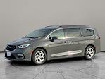 Used 2022 Chrysler Pacifica Limited FWD, Minivan for sale #RS4861 - photo 8