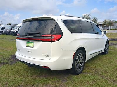 Used 2021 Chrysler Pacifica Limited AWD, Minivan for sale #DF6788A - photo 2