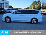 Used 2022 Chrysler Pacifica Limited FWD, Minivan for sale #NR139130 - photo 4