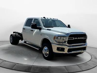 2024 Ram 3500 Crew Cab DRW 4x4, Cab Chassis for sale #5244313 - photo 1