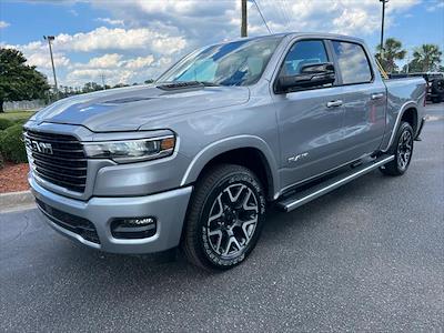 2025 Ram 1500 Crew Cab 4x4, Pickup for sale #11462 - photo 1