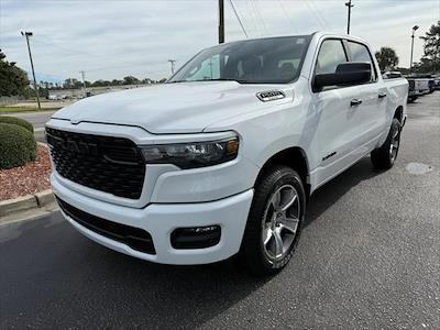 2025 Ram 1500 Crew Cab 4x4, Pickup for sale #11621 - photo 1