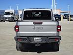 Used 2020 Jeep Gladiator Overland Crew Cab 4WD, Pickup for sale #74664A - photo 6