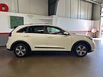 Used 2017 Kia Niro FWD, SUV for sale #2024-149 - photo 4