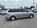 2017 Toyota Sienna 4x2, Minivan for sale #A75542A - photo 22