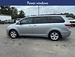 2017 Toyota Sienna 4x2, Minivan for sale #A75542A - photo 4